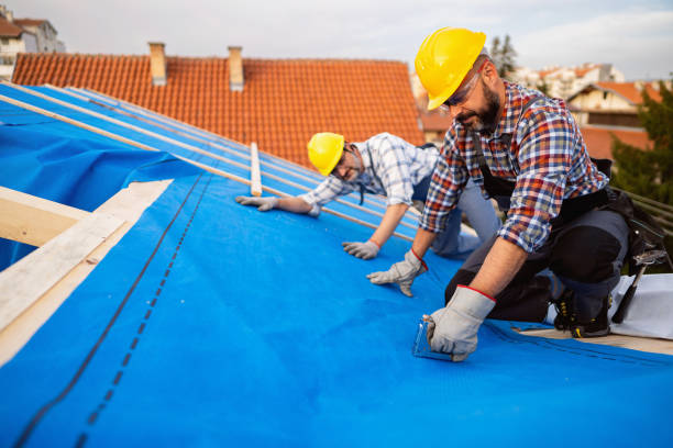 Best Flat Roofing  in Mauston, WI